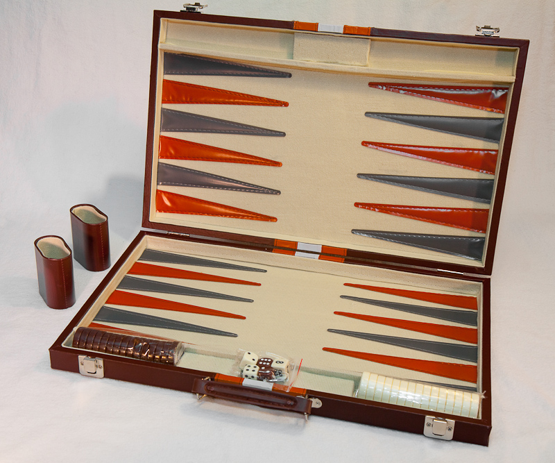 Doebie - Lederen koffer met backgammonset