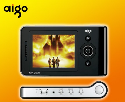Groupdeal - 60% korting op een flitsend ogende en zeer compacte top mp4 speler van Aigo met 60GB opslagcapaciteit!