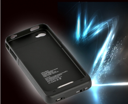 Groupdeal - Externe batterij voor de iPhone 4(S) in een hardcase cover!