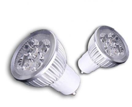 Groupdeal - Set van 3 of 6 LED lampen met warm wit licht