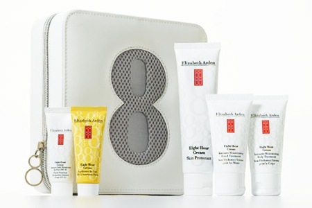 Groupon - Beauty Survival Kit(s) Met Vijf Producten Van Topmerk Elizabeth Arden (Vanaf € 24 + € 7, 85
Verzendkosten)