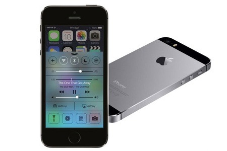 Groupon - iPhone 5S zilvergrijs