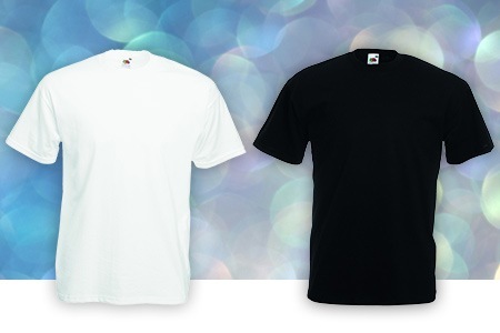 Groupon - Shirts In Het Wit En/of Zwart En Verschillende Maten, + € 5 Verzendkosten (Waarde € 119)