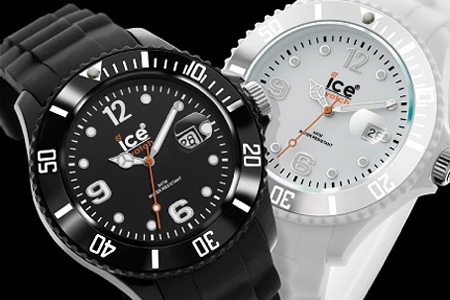 Groupon - Watch Unisex Horloge Bij 12Hardware.com (Waarde € 89)
