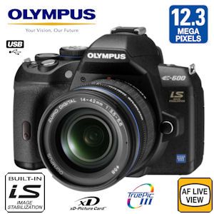 iBood - Olympus E-600 12.3 MP Digitale Spiegelreflex Camera met Zuiko Digital 14-42mm Lens en dubbele geheugenkaart ingang