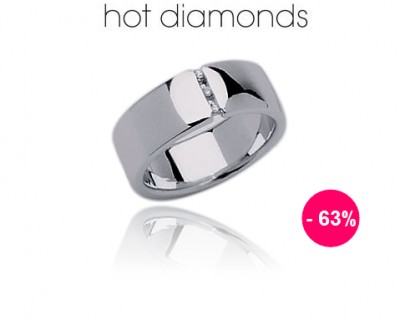 iChica - Hot Diamonds Sterling zilveren ring met 3 diamantjes