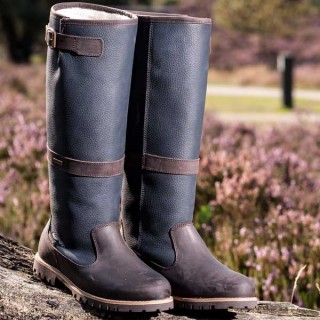 iChica - Travelin Farberg Lady Boots