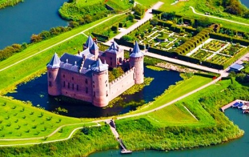 Super Dagdeal - Acht kastelen vlucht: een vorstelijke vlucht over prachtige kastelen