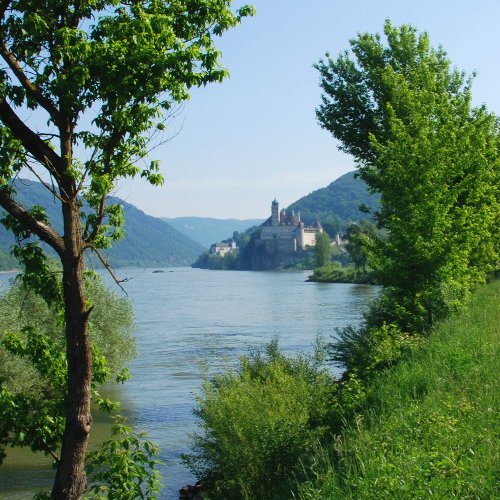 TravelBird - Fietstocht langs de Donau