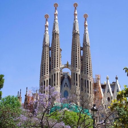 TravelBird - Geniet in Barcelona en verblijf 4 of 5 dagen in Casa Maca vanaf € 229,- p.p. inclusief vlucht en ontbijt!