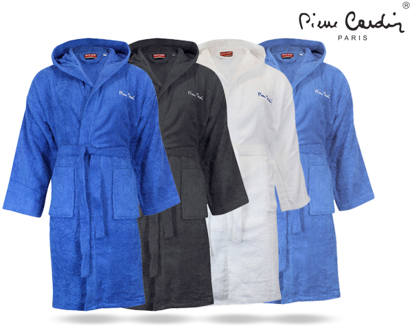 1 Day Fly - Unisex Badjas Van Pierre Cardin 1 Day Fly - Unisex Badjas Van Pierre Cardin