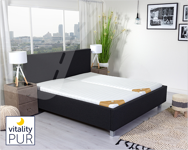 1 Day Fly - Vitality Pur Matras Met 7 Comfort Zones 1 Day Fly - Vitality Pur Matras Met 7 Comfort Zones
