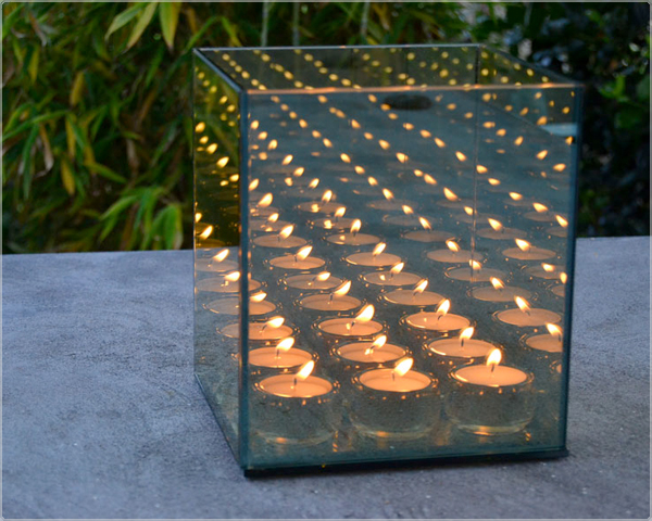 1 Day Fly Lady - Infinity Cube Sfeer Licht 1 Day Fly Lady - Infinity Cube Sfeer Licht