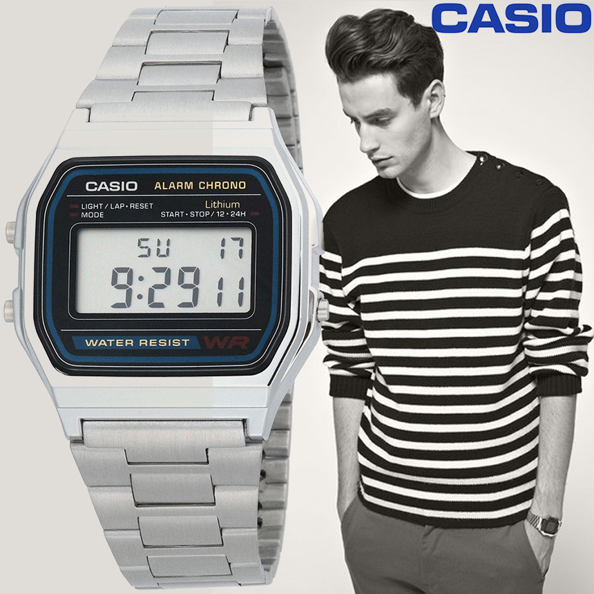 24 Deluxe - Casio Digitaal Retro Horloge