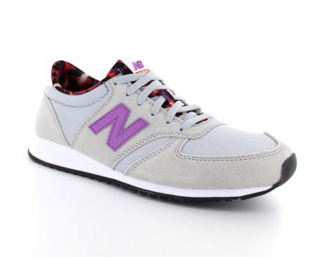 Avantisport - New Balance - 420 Women's - Retro Sneaker Avantisport - New Balance - 420 Women's - Retro Sneaker
