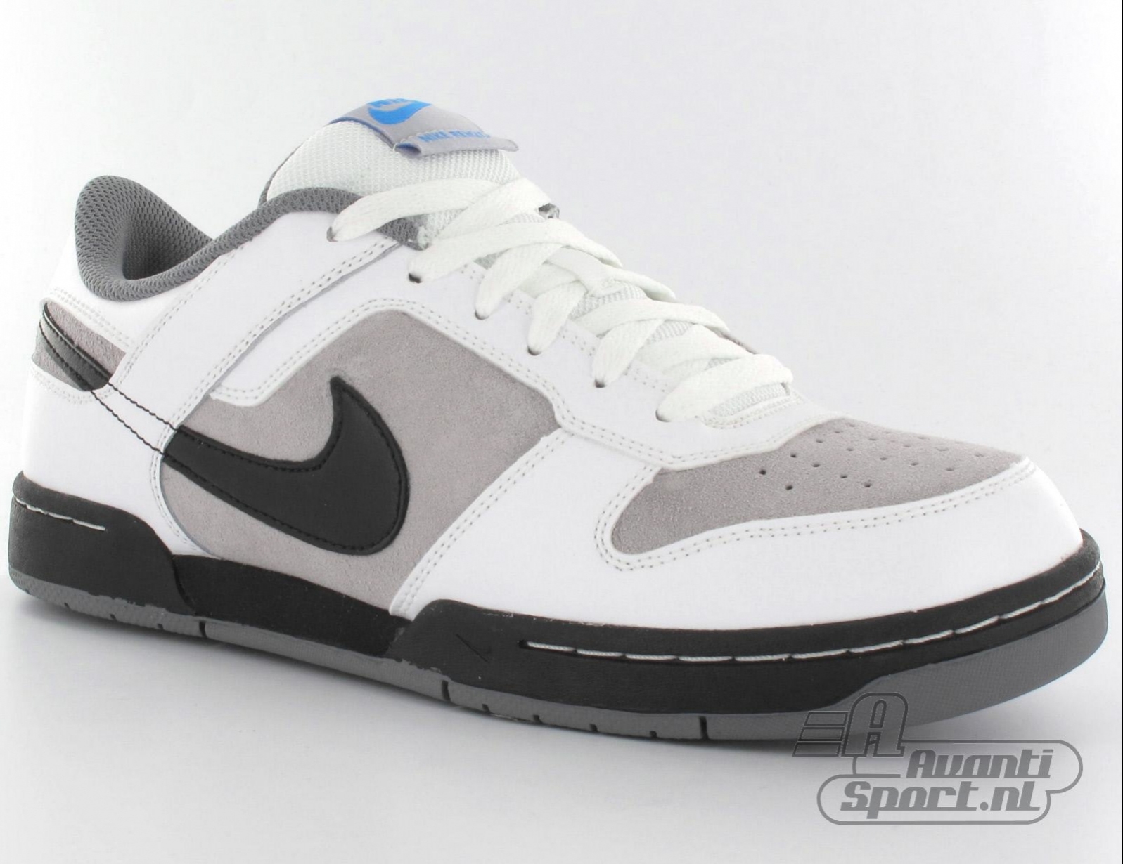 Avantisport - Nike - Renzo 2 - Heren Schoenen Nike Avantisport - Nike - Renzo 2 - Heren Schoenen Nike