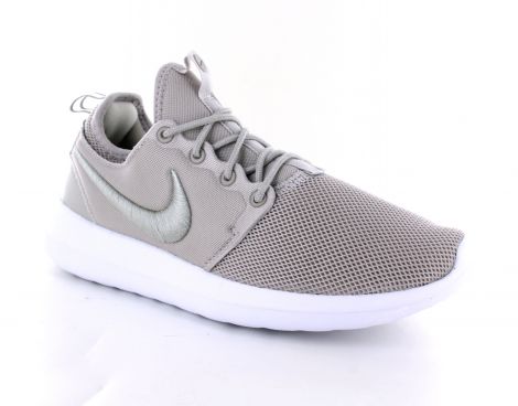 Avantisport - Nike - Wmns Roshe Two BR - Dames Sneaker Avantisport - Nike - Wmns Roshe Two BR - Dames Sneaker