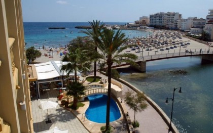 Bebsy - Mallorca: direct aan het strand