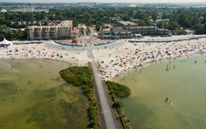 Bebsy - Uitwaaien In Makkum