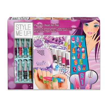 Blokker - Style Me Up nagelsalon, incl. accessoires en nageldroger Blokker - Style Me Up nagelsalon, incl. accessoires en nageldroger
