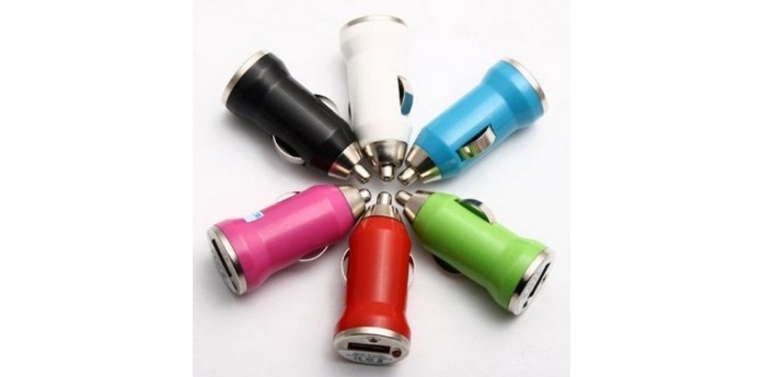 Day Dealers - SUPER DEAL: Auto USB lader voor slechts: € 3,95 Day Dealers - SUPER DEAL: Auto USB lader voor slechts: € 3,95