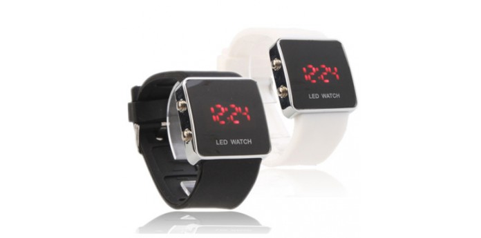 Day Dealers - SUPER DEAL: LED Horloge