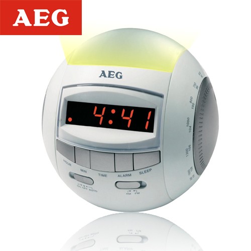 Deal Digger - Aeg Klokradio Met Nachtlampje: Deal Digger - Aeg Klokradio Met Nachtlampje: