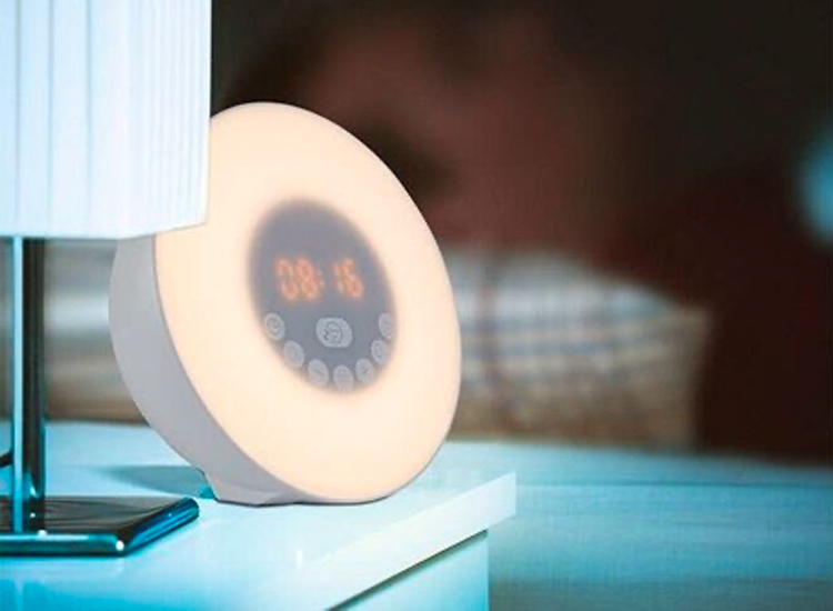 Deal Donkey - Fedec Wake Up Light - Rgb Lichtwekker - Fm Radio - Wit/Rvs Deal Donkey - Fedec Wake Up Light - Rgb Lichtwekker - Fm Radio - Wit/Rvs