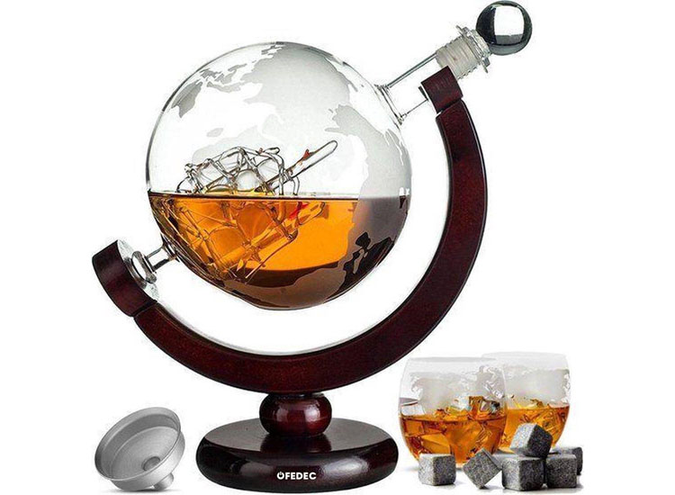 Deal Donkey - Fedec Whiskey Decanteerkaraf - Wereldbol - Luxe Whiskey Karaf Set - 0,8 L - Incl. 8 Whisky Stones & Schenktuit