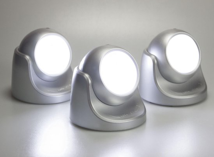 Deal Donkey - Quintezz Wml300 Draadloze Led Lampen - Beweging Sensor - 3 Stuks Deal Donkey - Quintezz Wml300 Draadloze Led Lampen - Beweging Sensor - 3 Stuks