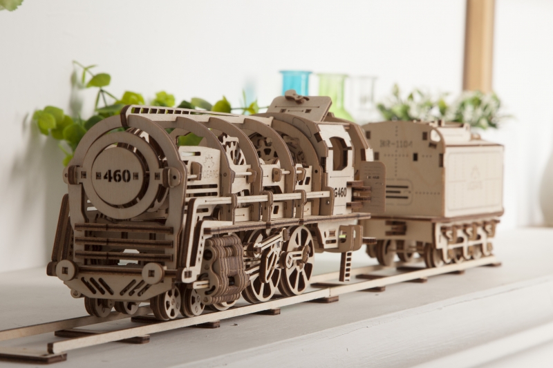 Gadgetknaller - Ugears Stoomlocomotief Gadgetknaller - Ugears Stoomlocomotief