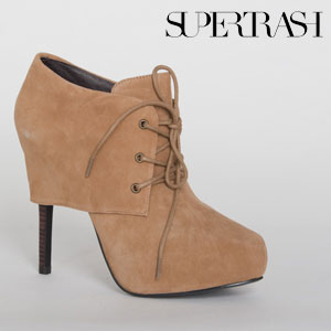 Goeiemode (v) - Schoenendeal van Supertrash Goeiemode (v) - Schoenendeal van Supertrash