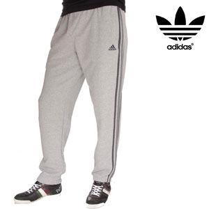 Goeiemode (m) - Joggingbroek Van Adidas