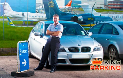 Golden Deals - 8 dagen Valet parkeren bij King Parking Schiphol: parkeer je auto veilig binnen! Golden Deals - 8 dagen Valet parkeren bij King Parking Schiphol: parkeer je auto veilig binnen!