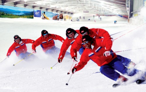 Golden Deals - Complete dag skiën of snowboarden incl. materiaal en onbeperkt eten en drinken in Alpincenter Bottrop! Golden Deals - Complete dag skiën of snowboarden incl. materiaal en onbeperkt eten en drinken in Alpincenter Bottrop!