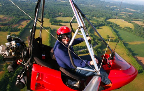 Golden Deals - Trike vliegen: Beleef een dag met jouw hoofd in de wolken en stuur zelf!