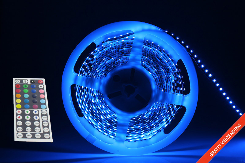 Group Actie - 5 Meter Waterproof Rgb Led Lichtstrip Met 300 Led's Group Actie - 5 Meter Waterproof Rgb Led Lichtstrip Met 300 Led's