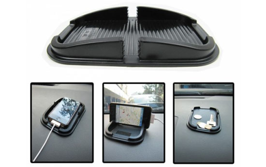 Group Actie - De Meest Multifunctionele Dashboardhouder Voor Je Telefoon, Je Navigatie Of Je Zonnebril. Group Actie - De Meest Multifunctionele Dashboardhouder Voor Je Telefoon, Je Navigatie Of Je Zonnebril.