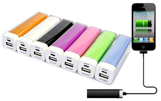 Group Actie - Gratis - Externe Batterij Met Usb-aansluiting, Geschikt Voor Alle Smartphones. Altijd Een Volle Batterij Bij De Hand. Verkrijgbaar In 7 Kleuren.
