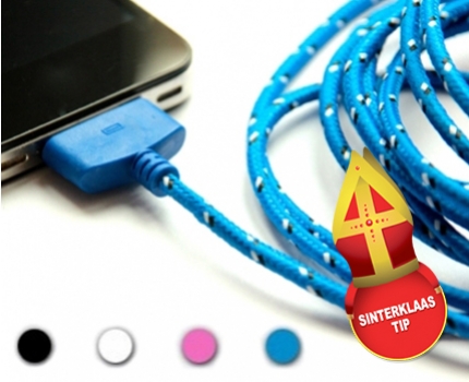 Groupdeal - 3 meter lange stoffen USB kabel voor smartphone of tablet Groupdeal - 3 meter lange stoffen USB kabel voor smartphone of tablet