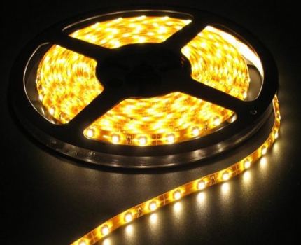 Groupdeal - 5 meter LED strip; RGB of Warm White Groupdeal - 5 meter LED strip; RGB of Warm White