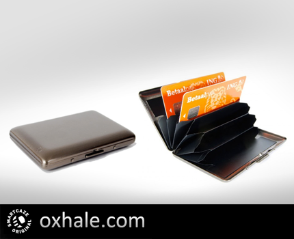 Groupdeal - De Smartcaze Firebird Gunmetal creditcardhouder; de portemonnee van de 21ste eeuw! Groupdeal - De Smartcaze Firebird Gunmetal creditcardhouder; de portemonnee van de 21ste eeuw!