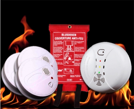 Groupdeal - Deze brandveiligheid set helpt je uit de brand! Groupdeal - Deze brandveiligheid set helpt je uit de brand!