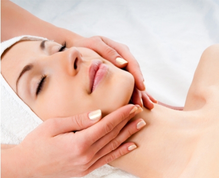 Groupdeal - Heerlijke Bootcamp Facial Massage