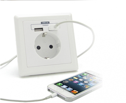 Groupdeal - Inbouwstopcontact met twee USB-opladers; laadt 3 apparaten tegelijk op! Groupdeal - Inbouwstopcontact met twee USB-opladers; laadt 3 apparaten tegelijk op!
