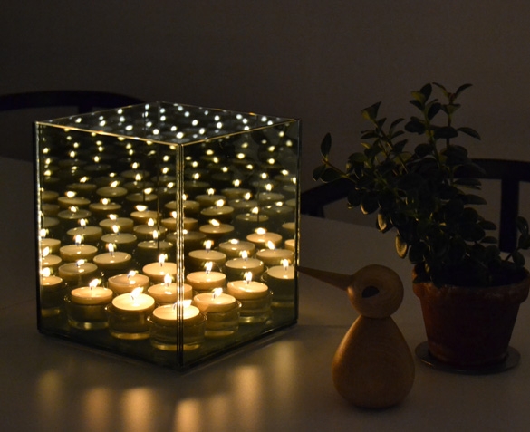 Groupdeal - Infinity Light 9 Cubes; spiegelt negen waxinelichtjes oneindig