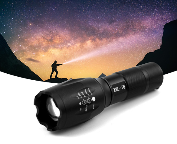 Groupdeal - Militaire Zaklamp Groupdeal - Militaire Zaklamp