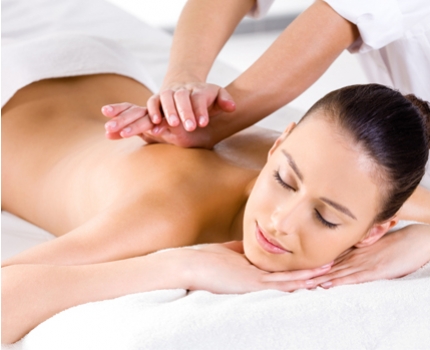 Groupdeal - Verwen jezelf met een wellnessmassage bij DewiCyntha! Groupdeal - Verwen jezelf met een wellnessmassage bij DewiCyntha!