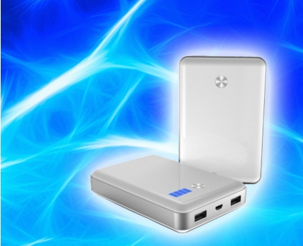 Groupdeal - Xtrom Power Bank; mobiele accu incl 5 connectoren; laadt o.a. mobieltjes