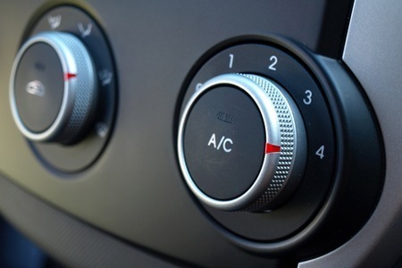 Groupon - € 29 Voor Een Complete Airco-controlebeurt En Geurbehandeling Bij Één Van De Profile Tyrecenters Of James Auto & Service Vestigingen (Waarde € 80)